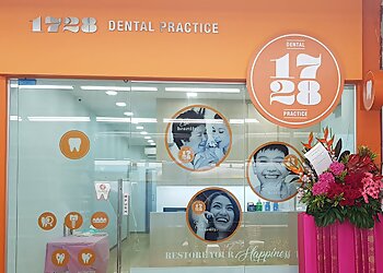 Jurong East Dental Clinics 1728 Dental Practice Jurong East image 1