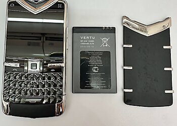 Tampines Cell Phone Repair 90's Telechoices image 2 Tampines Cell Phone Repair 90's Telechoices image 2