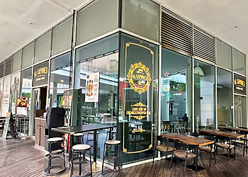 Queenstown Pubs Al Capone’s image 2 Queenstown Pubs Al Capone’s image 2