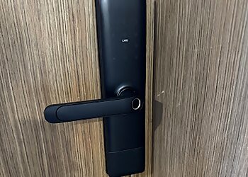 Andrew Locksmith photo Andrew Locksmith