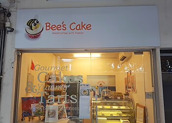 Bee's Cake photo Bee's Cake