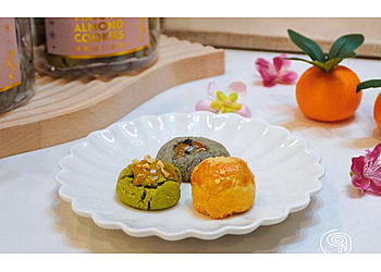 Chinatown Cake Shops Bread & Butter By XY image 1