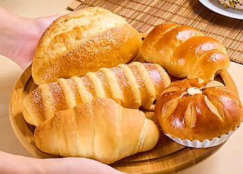 Ang Mo Kio Bakeries BreadTalk Ang Mo Kio image 1