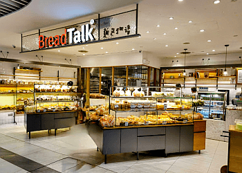 BreadTalk Sengkang in Sengkang - ThreeBestRated.sg
