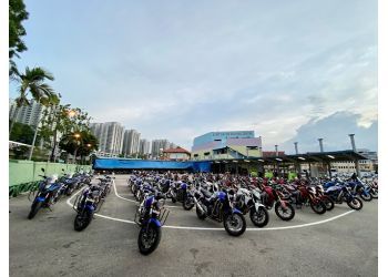 Bukit Batok Driving Schools Bukit Batok Driving Centre Ltd. image 3 Bukit Batok Driving Schools Bukit Batok Driving Centre Ltd. image 3