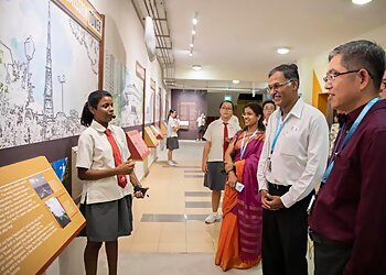 Bukit Batok Secondary Schools Bukit Batok Secondary School image 2 Bukit Batok Secondary Schools Bukit Batok Secondary School image 2