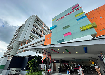 Bukit Timah Shopping Malls Bukit Timah Plaza image 1