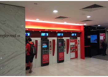 3 Best Banks in Orchard Road - Expert Recommendations