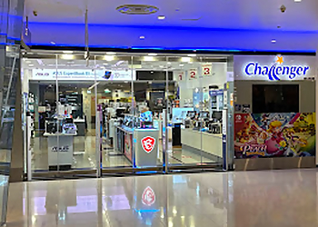 Telok Blangah Mobile Shops Challenger Vivo City image 1