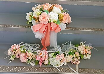 Macpherson Flowers And Gifts Shops Chariot of Flowers image 2 Macpherson Flowers And Gifts Shops Chariot of Flowers image 2