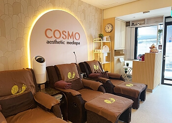 Cosmo Massage & Reflexology