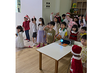 Chinatown Preschools DA Little Preschool image 1