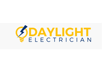 Pioneer Electricians Daylight Electrician Singapore Pioneer  image 1