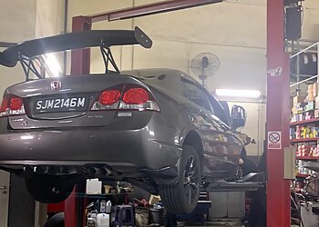 De Man's Garage photo De Man's Garage