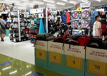 Clementi Sporting Goods Decathlon Clementi image 3 Clementi Sporting Goods Decathlon Clementi image 3