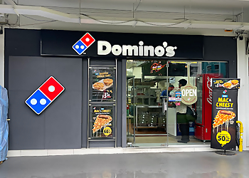 Woodlands Pizza Delivery Domino's Pizza Woodlands image 2 Woodlands Pizza Delivery Domino's Pizza Woodlands image 2