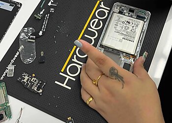 Ang Mo Kio Cell Phone Repair Edge Comms III image 2 Ang Mo Kio Cell Phone Repair Edge Comms III image 2