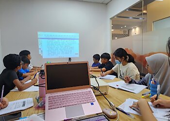 EduFirst Tuition Centre Yishun image EduFirst Tuition Centre Yishun