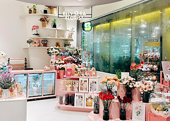 Elly Sera Florist
