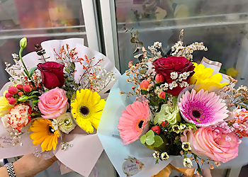 Kallang Flowers And Gifts Shops Enchanting Blooms image 1