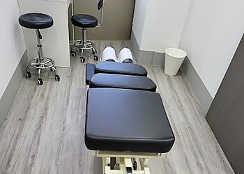 Tiong Bahru Chiropractors Equilibrio Chiropractic image 2 Tiong Bahru Chiropractors Equilibrio Chiropractic image 2