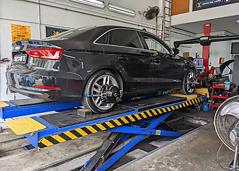 Tampines Auto Repair Shops Far East Tyres & Batteries Trading image 3 Tampines Auto Repair Shops Far East Tyres & Batteries Trading image 3