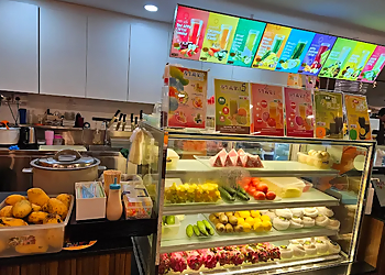 Macpherson Juice Bars Fruit Box image 2 Macpherson Juice Bars Fruit Box image 2