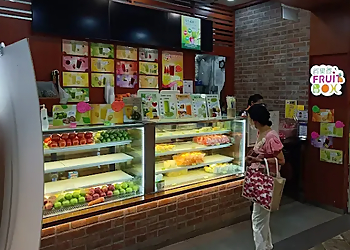 Yishun Juice Bars Fruit box image 2 Yishun Juice Bars Fruit box image 2