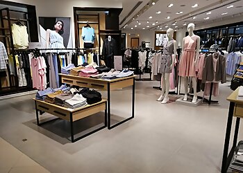 Bishan Clothing Stores G2000 Bishan image 3 Bishan Clothing Stores G2000 Bishan image 3