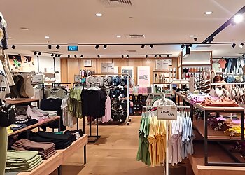 Serangoon Clothing Stores H&M Serangoon image 2 Serangoon Clothing Stores H&M Serangoon image 2