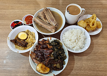 Hougang Bak Kut Teh Han Jia Bak Kut Teh Pork Leg image 1