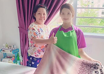 Clementi Cleaning Services Helperoo Pte Ltd image 2 Clementi Cleaning Services Helperoo Pte Ltd image 2