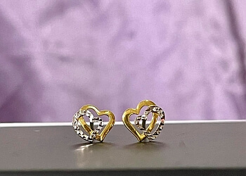 Bukit Batok Jewellers Heng Long Goldsmiths & Jewellers image 2 Bukit Batok Jewellers Heng Long Goldsmiths & Jewellers image 2