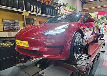 Bukit Batok Auto Repair Shops Holland Auto Wheels image 3 Bukit Batok Auto Repair Shops Holland Auto Wheels image 3