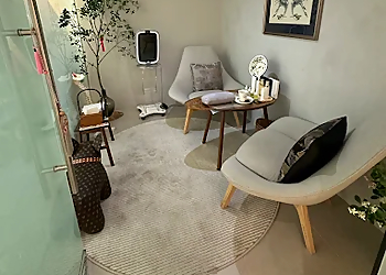 Bukit Timah Massage Therapists Kelly Oriental image 1