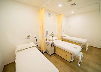 Chinatown Traditional Chinese Medicine Kin Teck Tong Chinatown Point image 3 Chinatown Traditional Chinese Medicine Kin Teck Tong Chinatown Point image 3