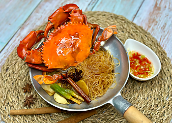 Tanjong Pagar Thai Restaurants Kin leaw Chill image 2 Tanjong Pagar Thai Restaurants Kin leaw Chill image 2