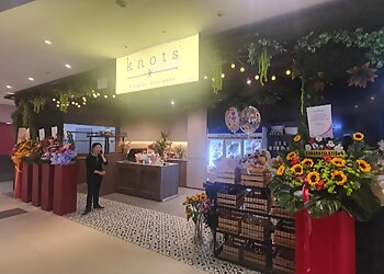 Jurong East Flowers And Gifts Shops Knots Flowers and More  image 2 Jurong East Flowers And Gifts Shops Knots Flowers and More  image 2