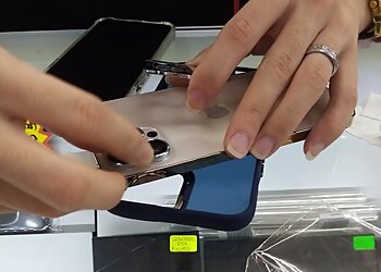 Jurong East Cell Phone Repair LITE Mobile Repair image 2 Jurong East Cell Phone Repair LITE Mobile Repair image 2