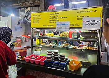 Jurong West Malay Restaurants Latiffa Huri - Famous Nasi Lemak image 2 Jurong West Malay Restaurants Latiffa Huri - Famous Nasi Lemak image 2