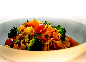 Ang Mo Kio Italian Restaurants Lazy Lizard Flora Vista image 1