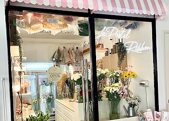 Buona Vista Flowers And Gifts Shops Le Pastel Ribbon image 2 Buona Vista Flowers And Gifts Shops Le Pastel Ribbon image 2