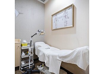 Geylang Traditional Chinese Medicine Liang Yi PLQ image 3 Geylang Traditional Chinese Medicine Liang Yi PLQ image 3