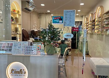 Clementi Nail Salons Linh's Nails & Lashes image 2 Clementi Nail Salons Linh's Nails & Lashes image 2