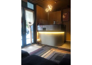 Chinatown Massage Therapists Lyna Viet Massage & Spa image 2 Chinatown Massage Therapists Lyna Viet Massage & Spa image 2