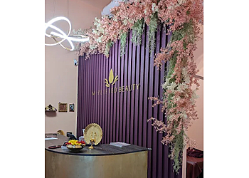 Kallang Beauty Salons  M-Plified Beauty by Malini Michelle image 1