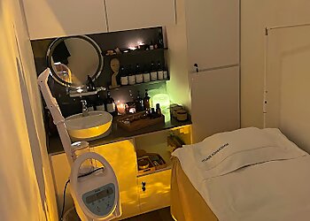 Macpherson Beauty Salons Magic Hands Beauty image 3 Macpherson Beauty Salons Magic Hands Beauty image 3