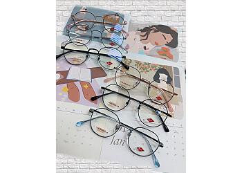 Metro Optics photo Metro Optics