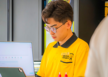 Boon Lay Mobile Shops Mister Mobile Boon Lay (Jurong Point) image 3 Boon Lay Mobile Shops Mister Mobile Boon Lay (Jurong Point) image 3