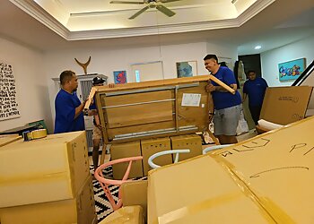 Movers Inn image Movers Inn